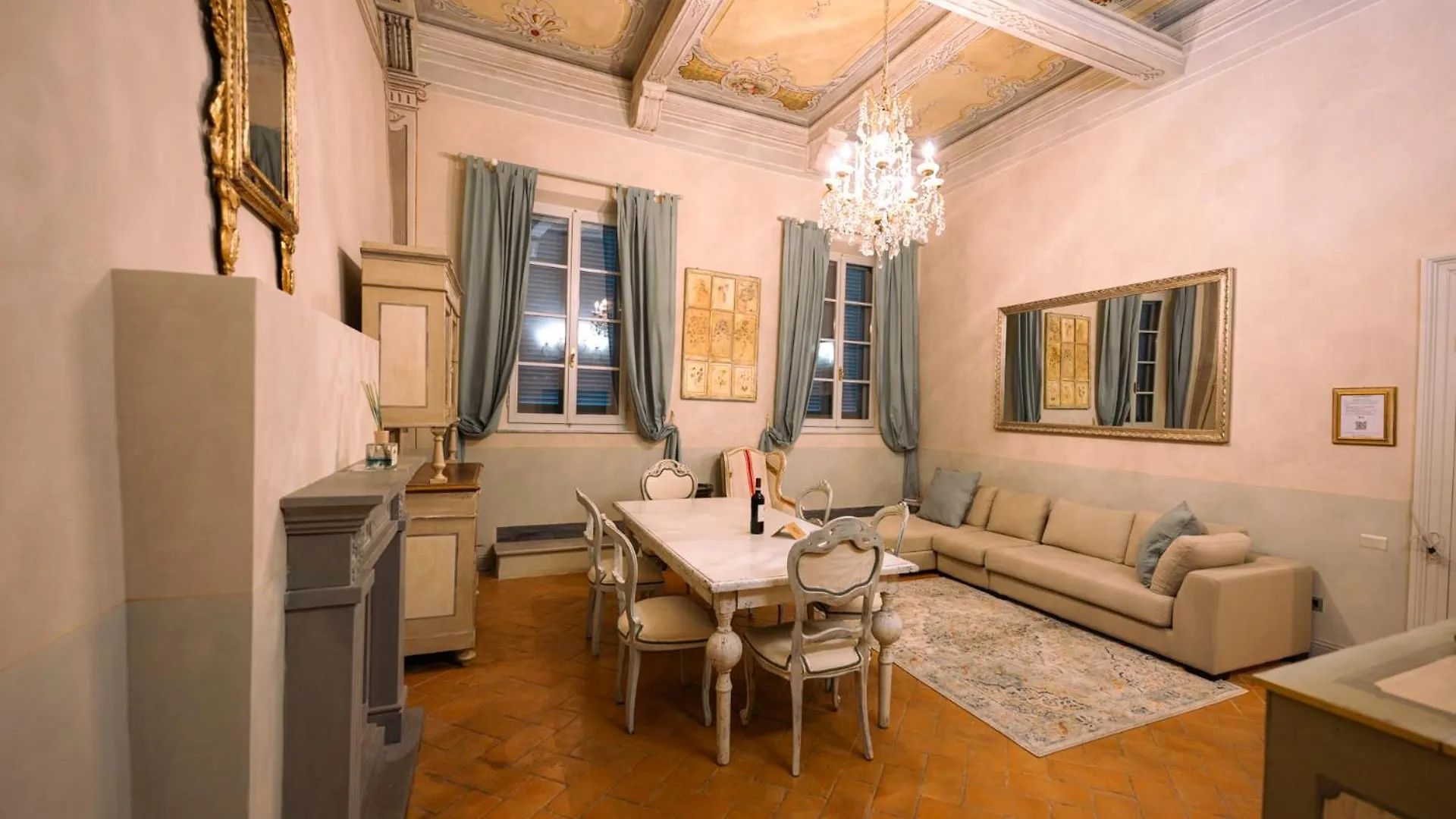 Tuscan Palace - Avignonesi Apartment Montepulciano Stazione 0*,